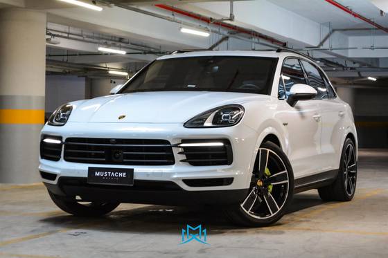 PORSCHE CAYENNE 3.0 V6 E-HYBRID PLATINUM EDITION AWD TIPTRONIC S PORSCHE CAYENNE 3.0 V6 E-HYBRID PLATINUM EDITION AWD TIPTRONIC S